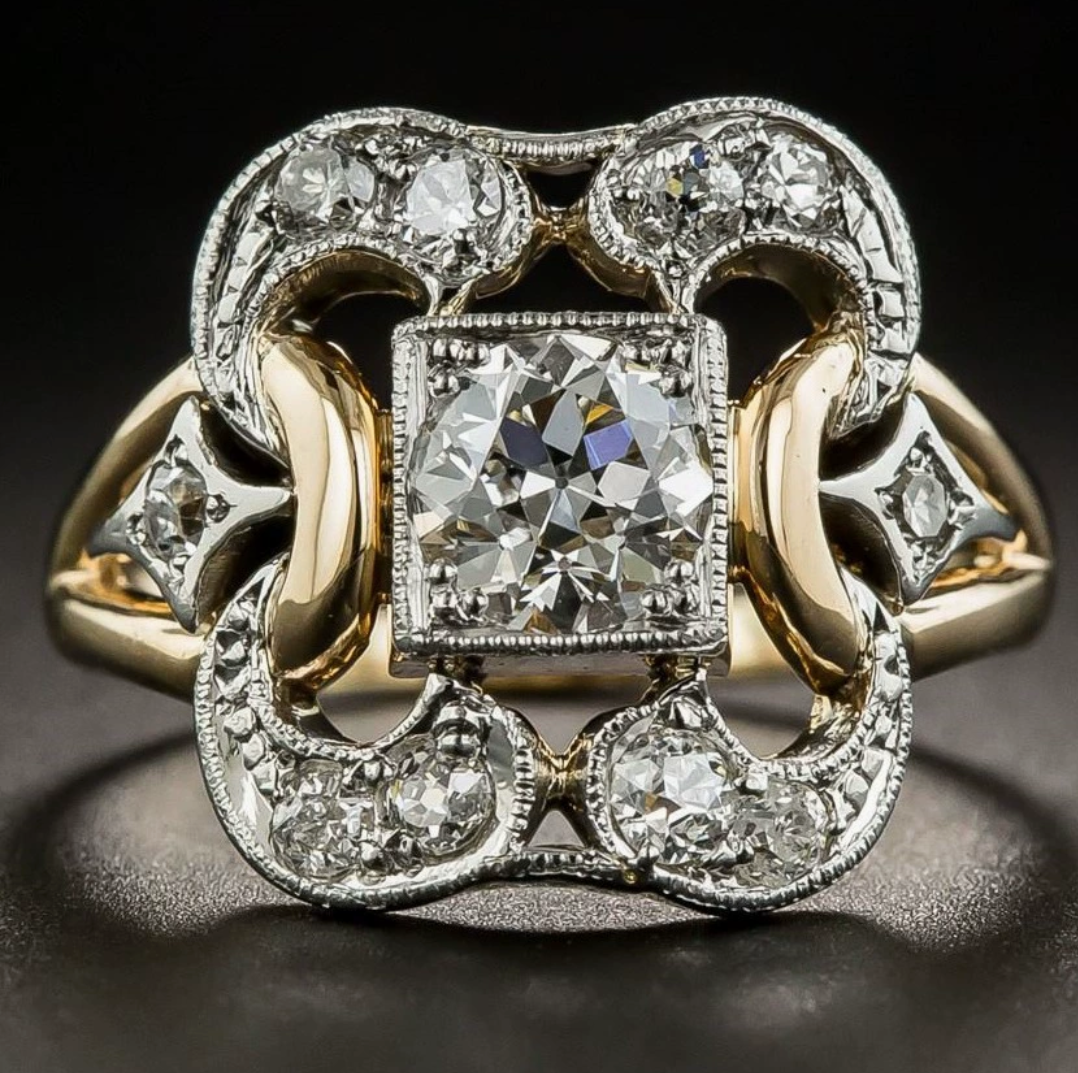 Vintage Zirconia Gold Ring