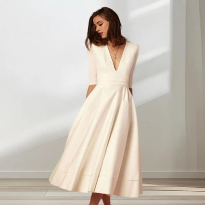 Rebekka | Feminine Midi Dress