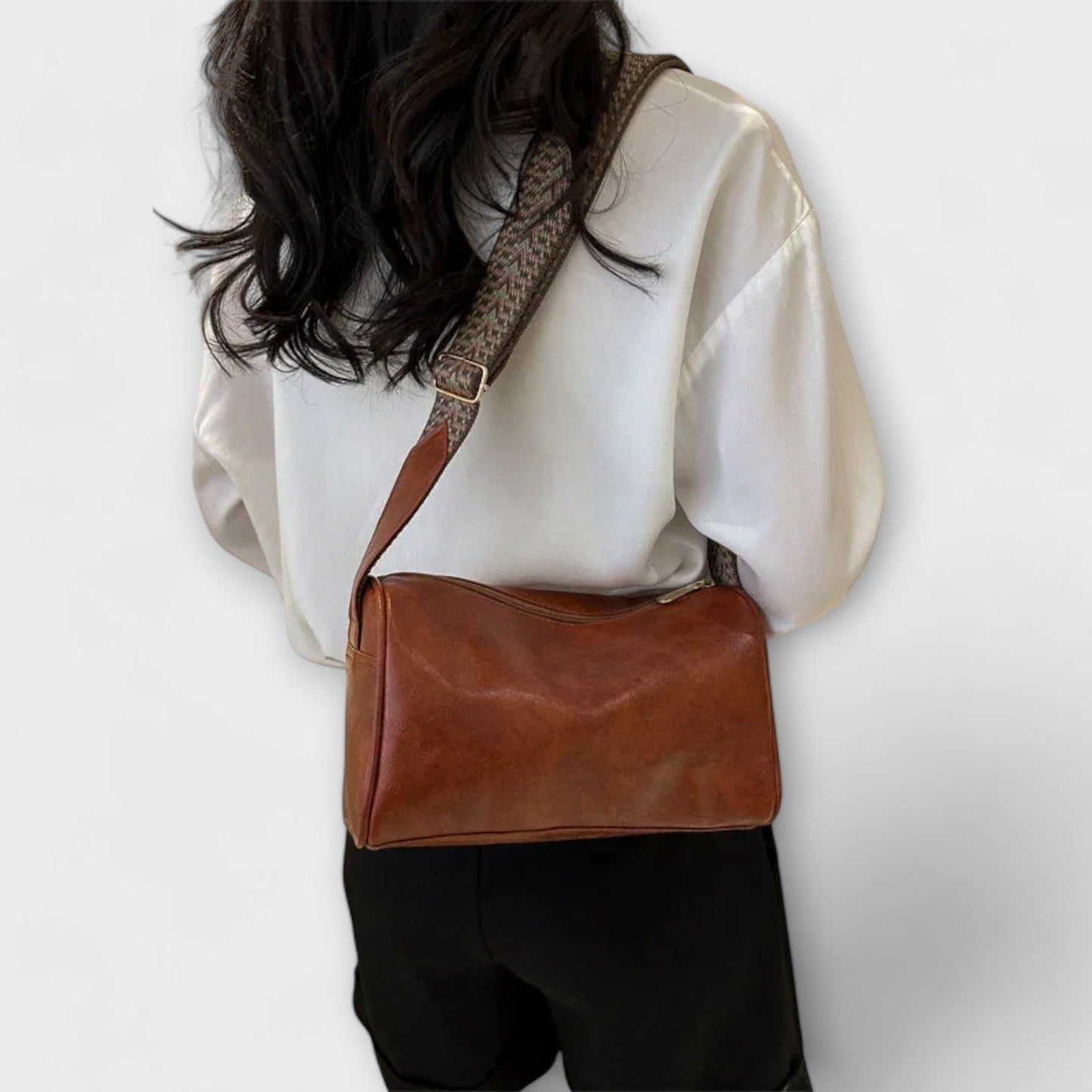 Charlotte | Vintage Crossbody Bag