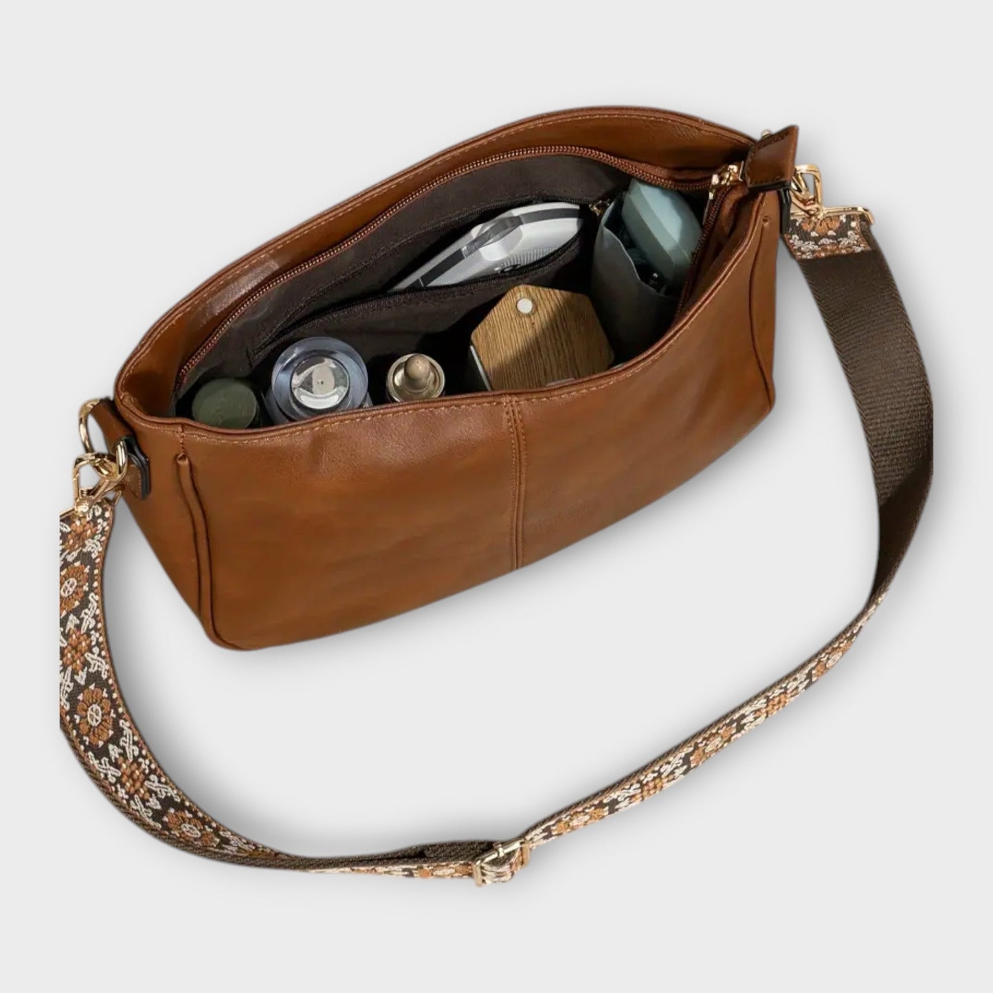 Claudia | Vegan Crossbody Bag