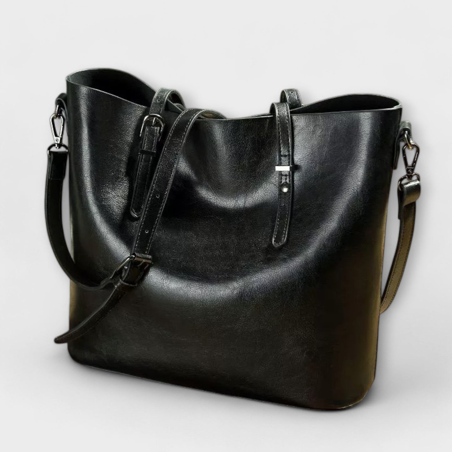Claudia | Vintage Shoulder Bag